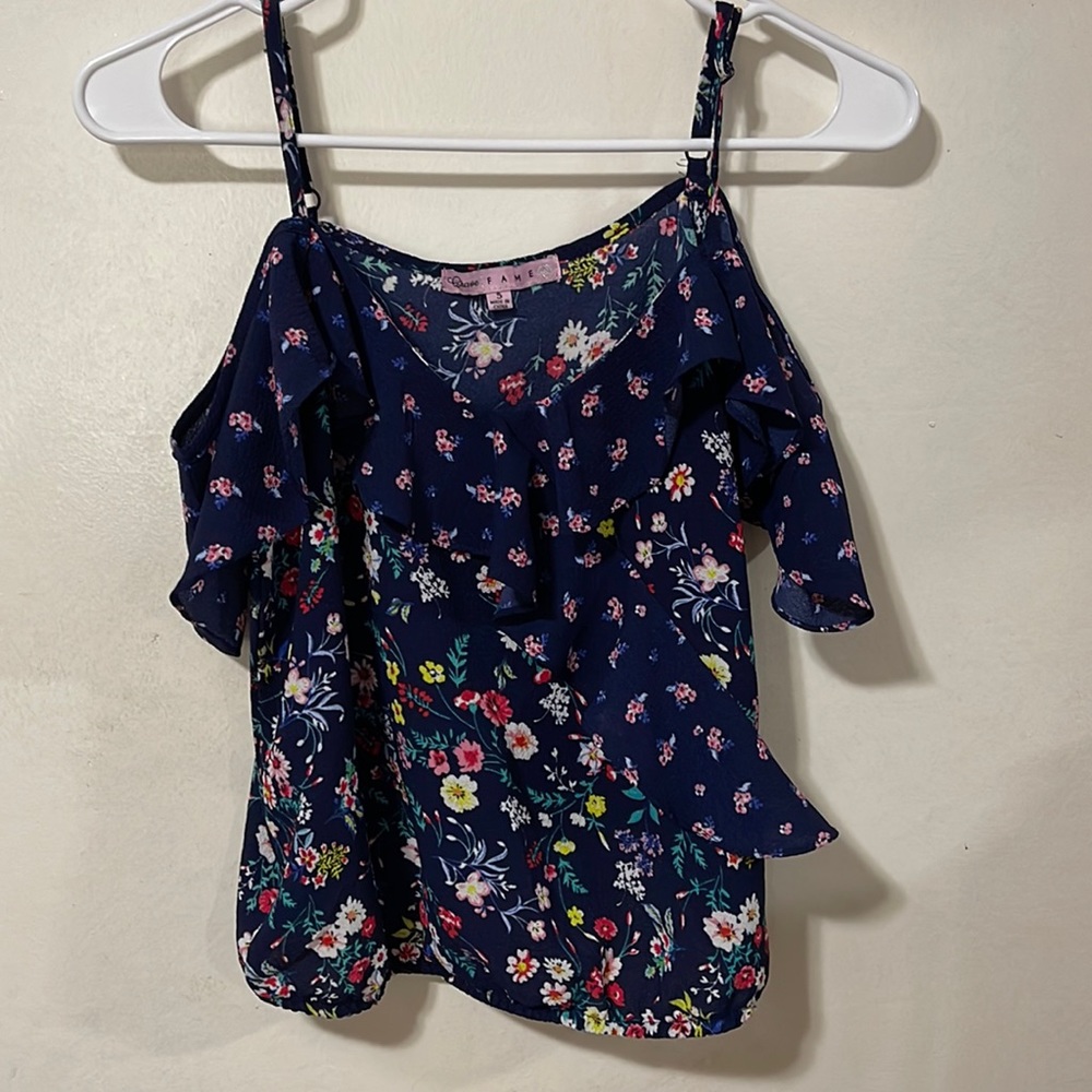 Women/Junior Top